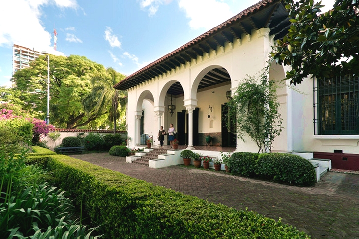 Patio Andaluz del Museo Larreta